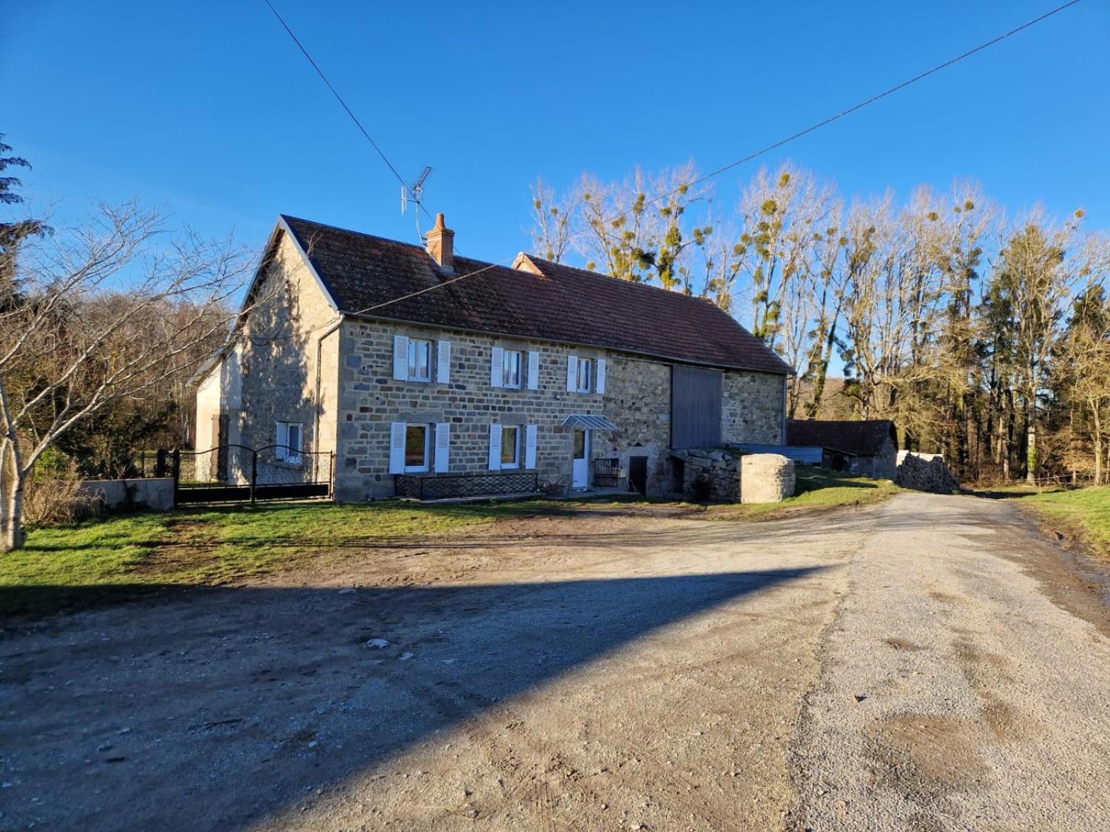 Villa La Campagne à Dontreix Extérieur photo